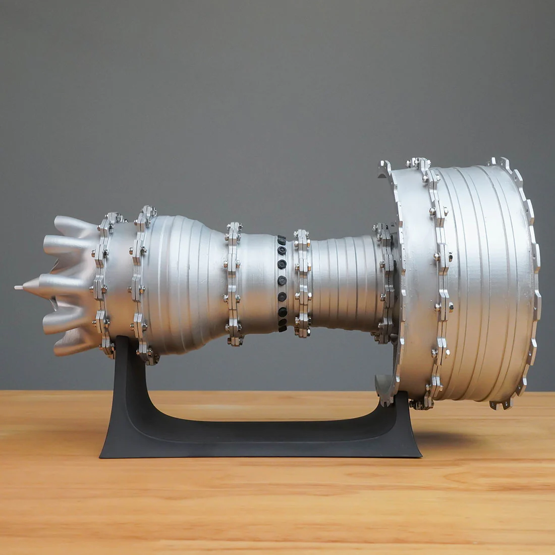 GearPlayer™Trent 900 Aircraft Engine Model - DIY KIT